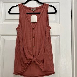 Wonderly top size small